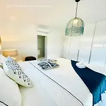 By The 7 * Protarász